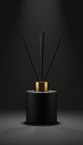 Obsidian Reed Diffuser Gold-Plated Collar